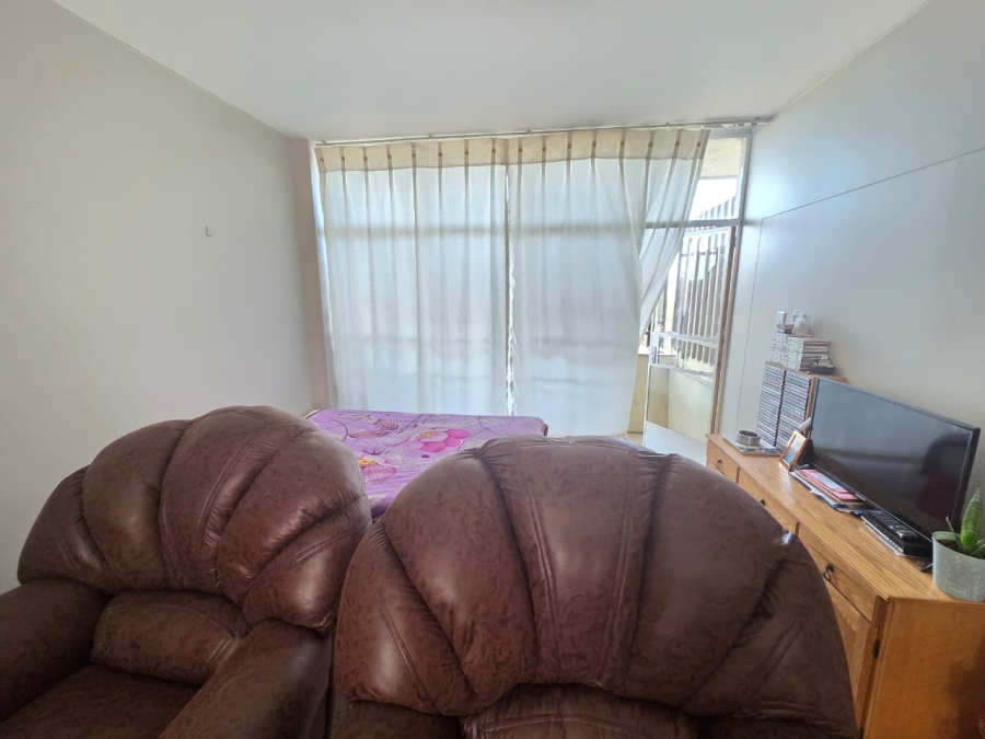 1 Bedroom Property for Sale in Navalsig Free State
